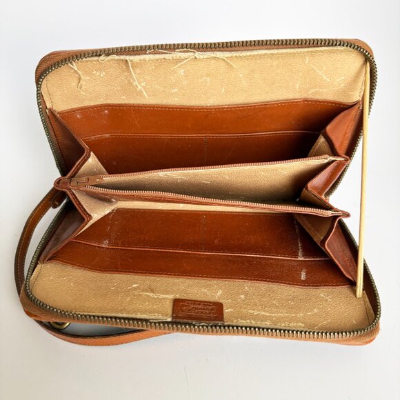 Dooney & Bourke Convertible Belt Bag Crossbody Bag All Weather Leather Vintage - Picture 9 of 11